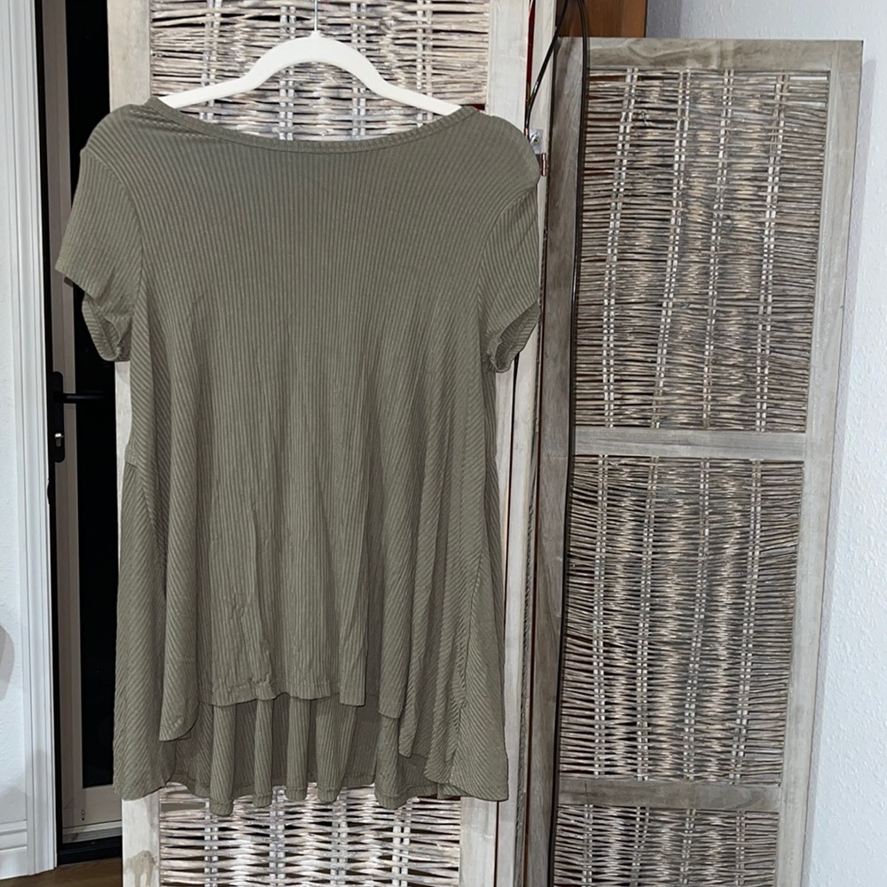Nordstrom Olivia Sky top w/gathers/ low back